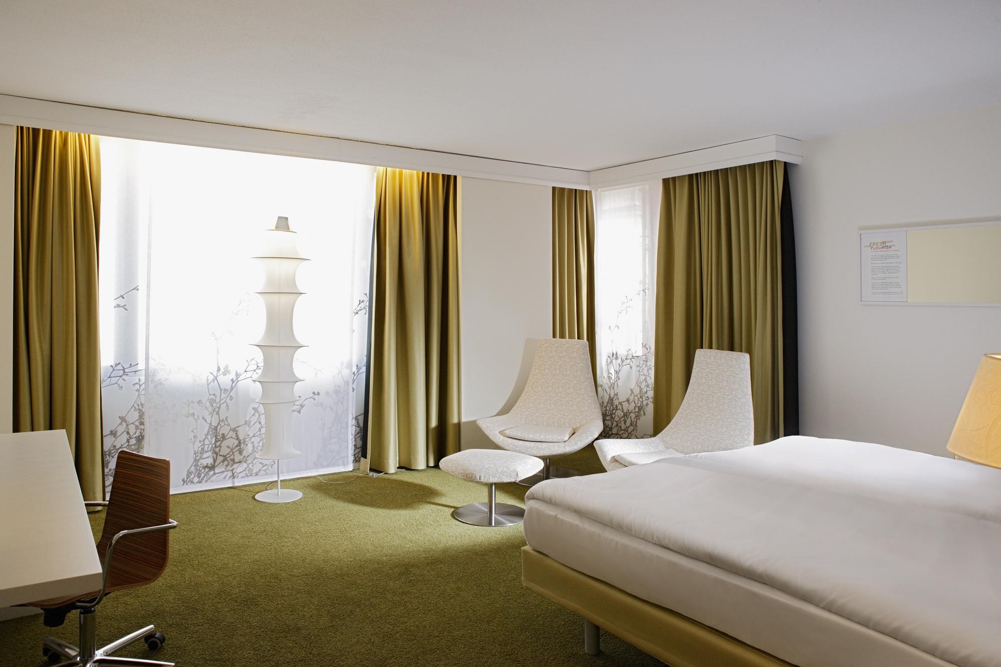 Nh Brussels Bloom Hotel 4*
